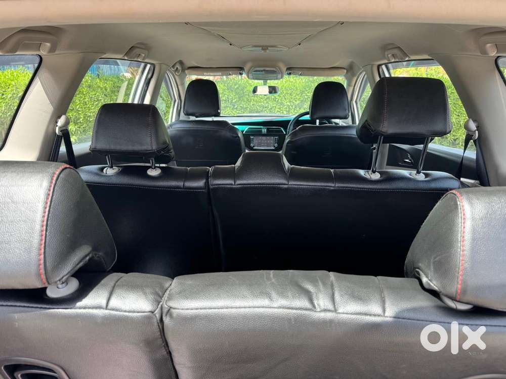 Mahindra Marazzo M6 8str, 2020, Diesel