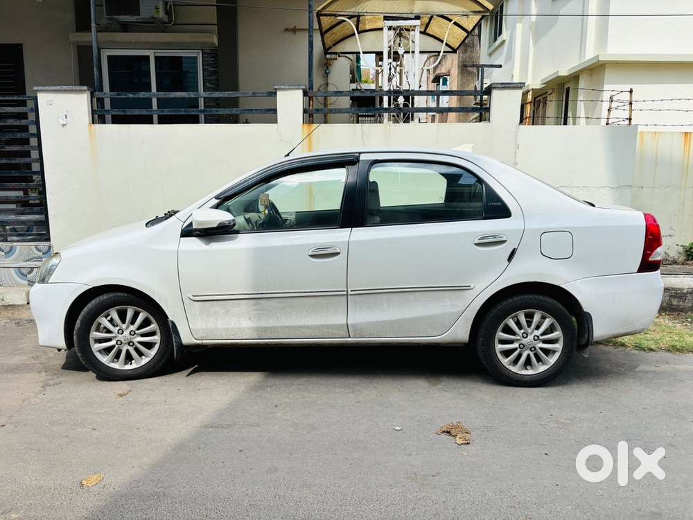 Toyota Etios Petrol Manual 2016