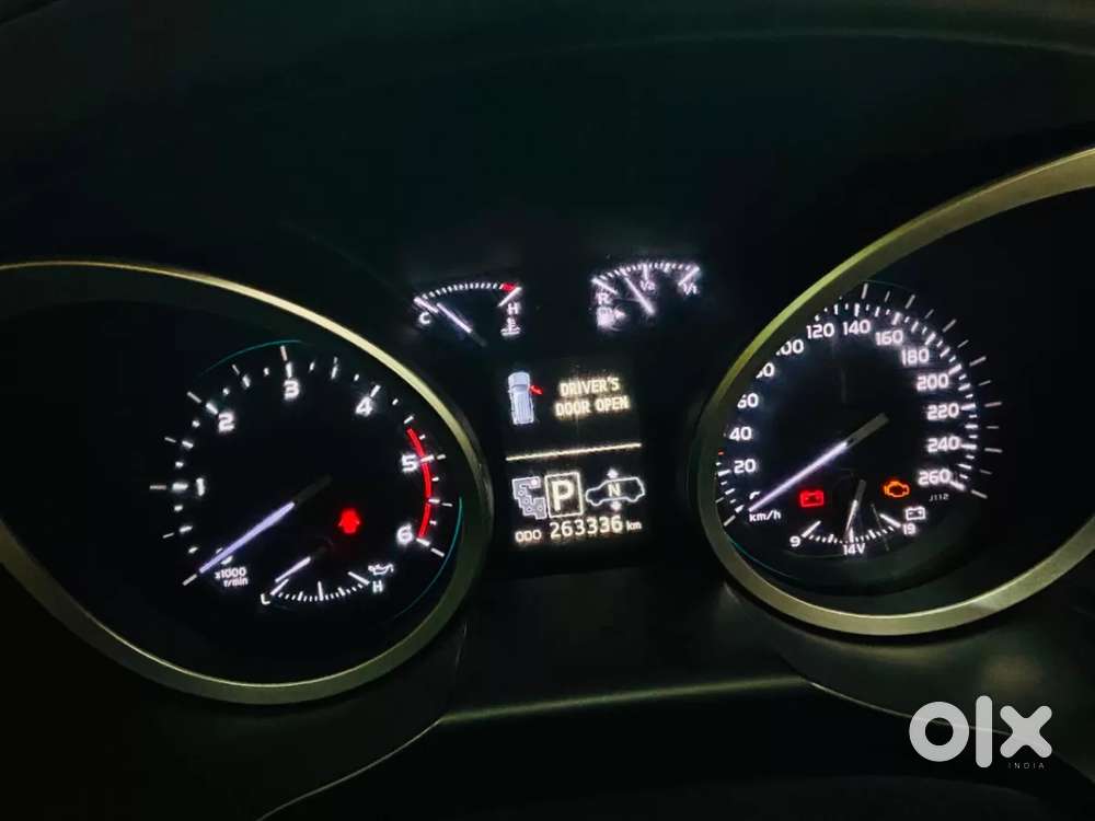 Toyota Land Cruiser [ ] 4.5 Vx Lc 200, 2014, Diesel