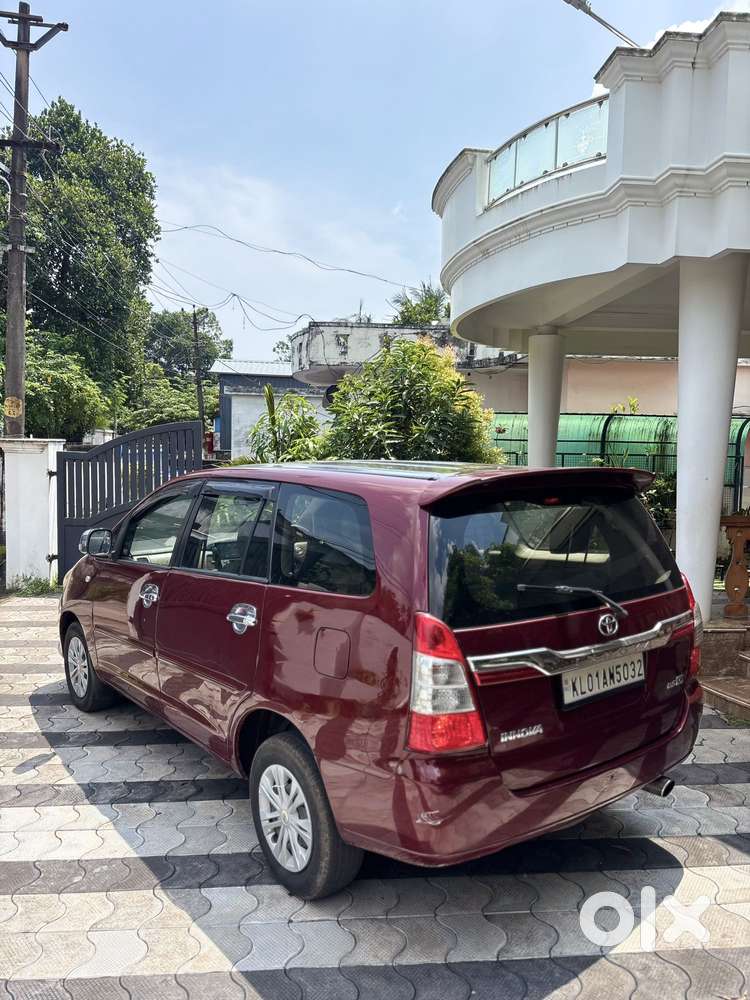 Toyota Innova 2.5 G (diesel) 8 Seater, 2006, Diesel