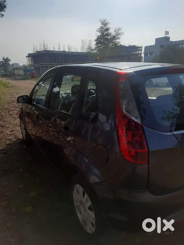 Ford Figo Petrol Manual 2010 Car