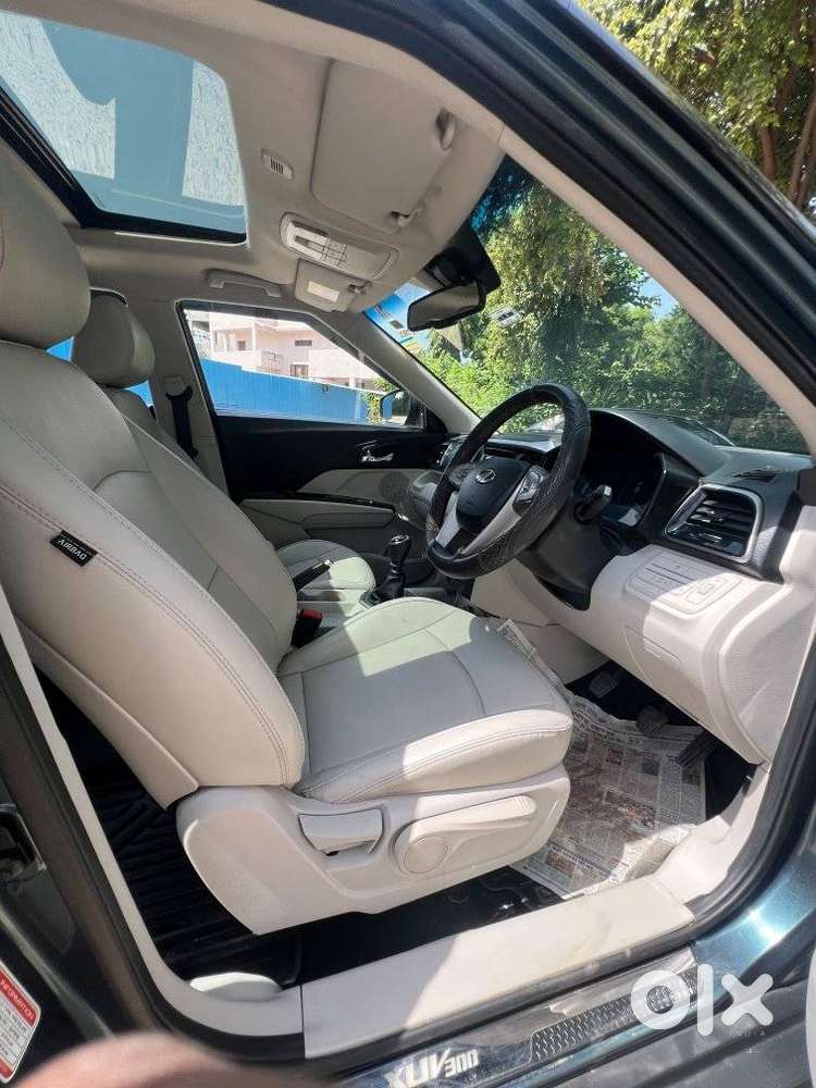 Mahindra Xuv300 W8 Option, 2022, Petrol