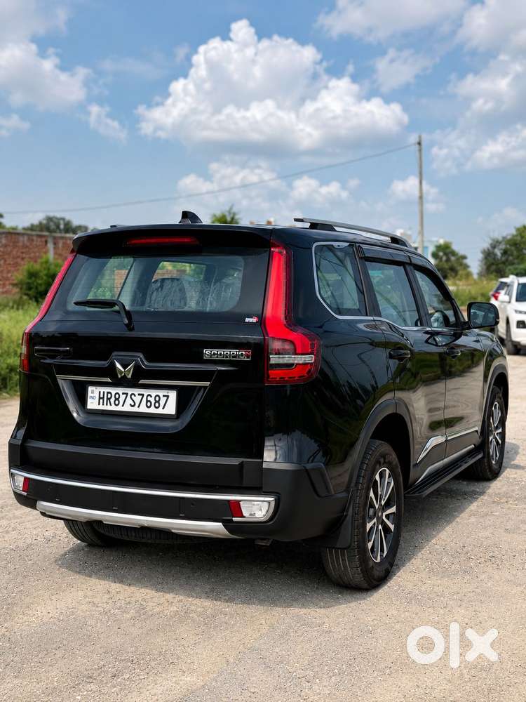 Mahindra Scorpio N Z8 Select Diesel At 2wd 7-seater, 2024, Diesel