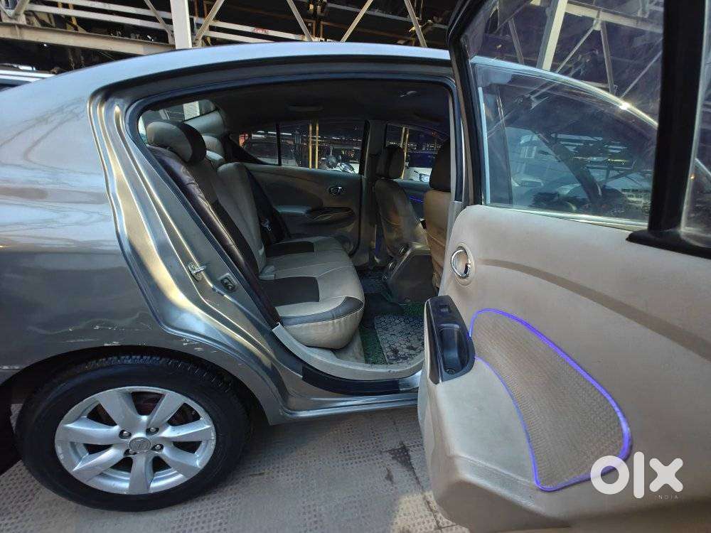 Nissan Sunny Xv Premium Pack (leather), 2012, Diesel