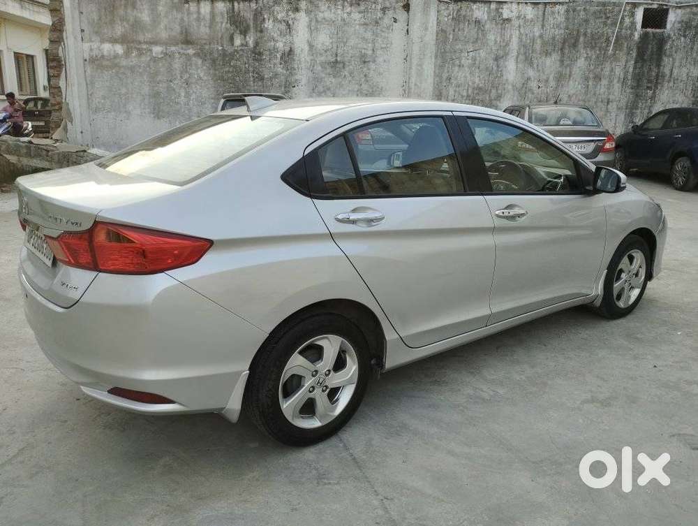 Honda City Vx Petrol Mt, 2015, Petrol
