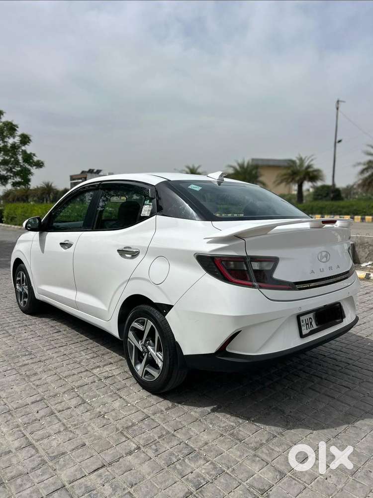 Hyundai Aura 1.2 Sx Cng, 2024, Cng & Hybrids