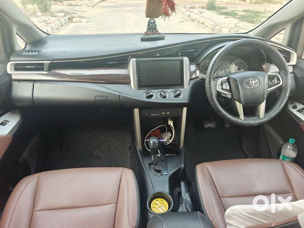 Toyota Innova Crysta 2.7 Zx At, 2017, Diesel