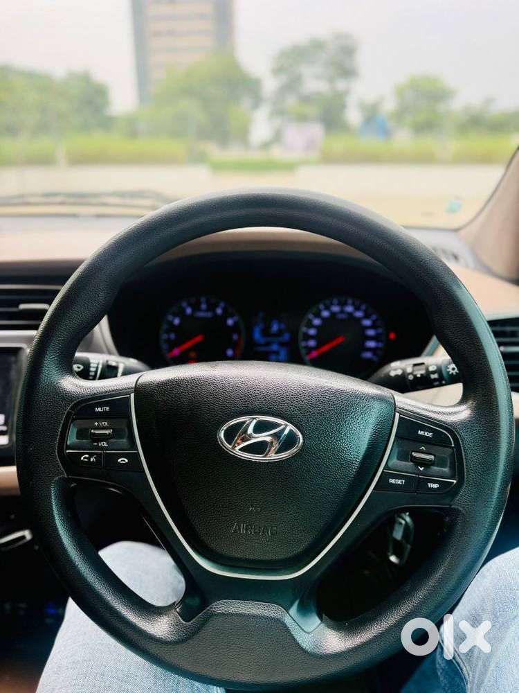 Hyundai I20 Sportz 1.2 Bs-iv, 2020, Petrol