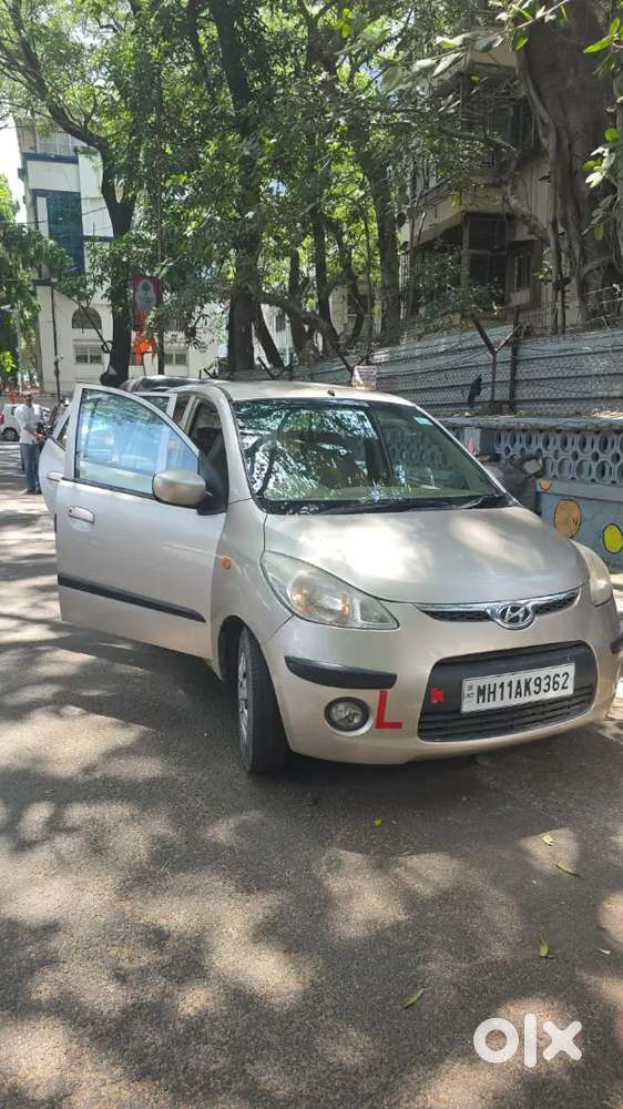 Hyundai I10 2010 Petrol 1.2 Champagne Gold Well Maintained Car
