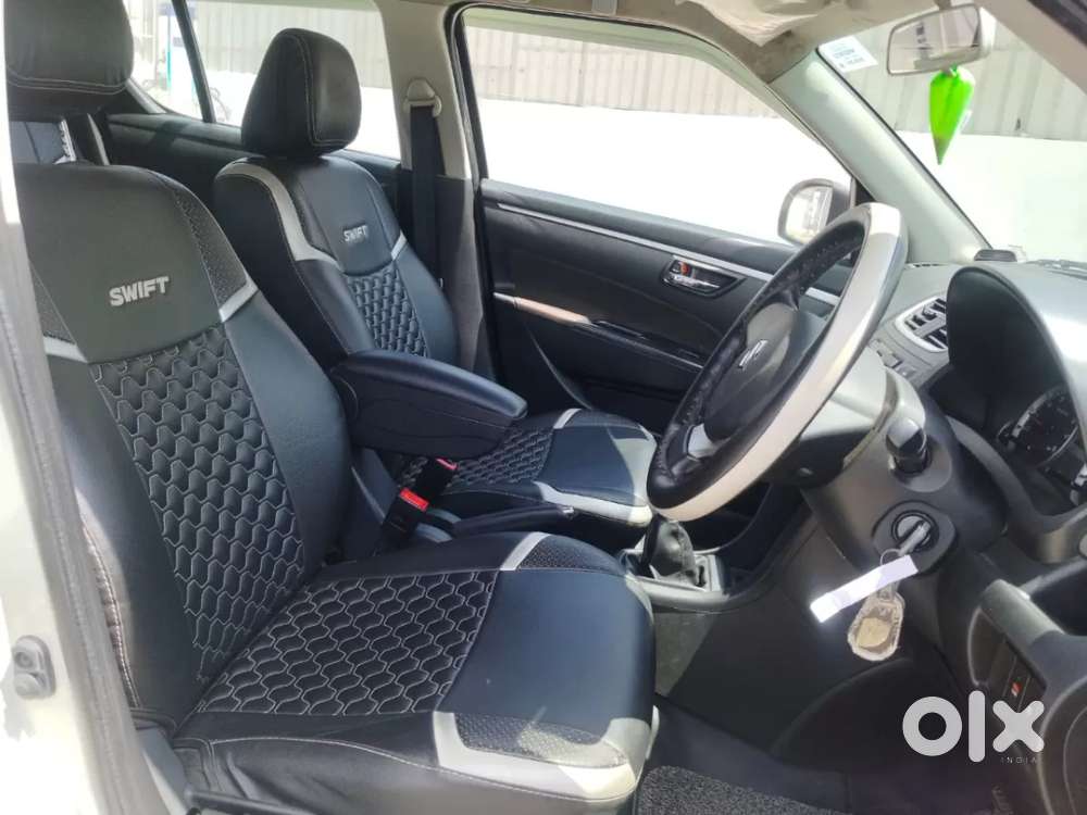 Maruti Suzuki Swift Vxi 1.2 Abs Bs-iv, 2017, Petrol