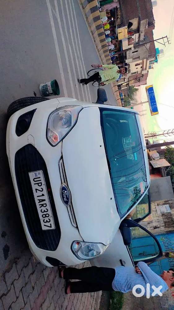 Ford Figo Diesel Zxi 2013