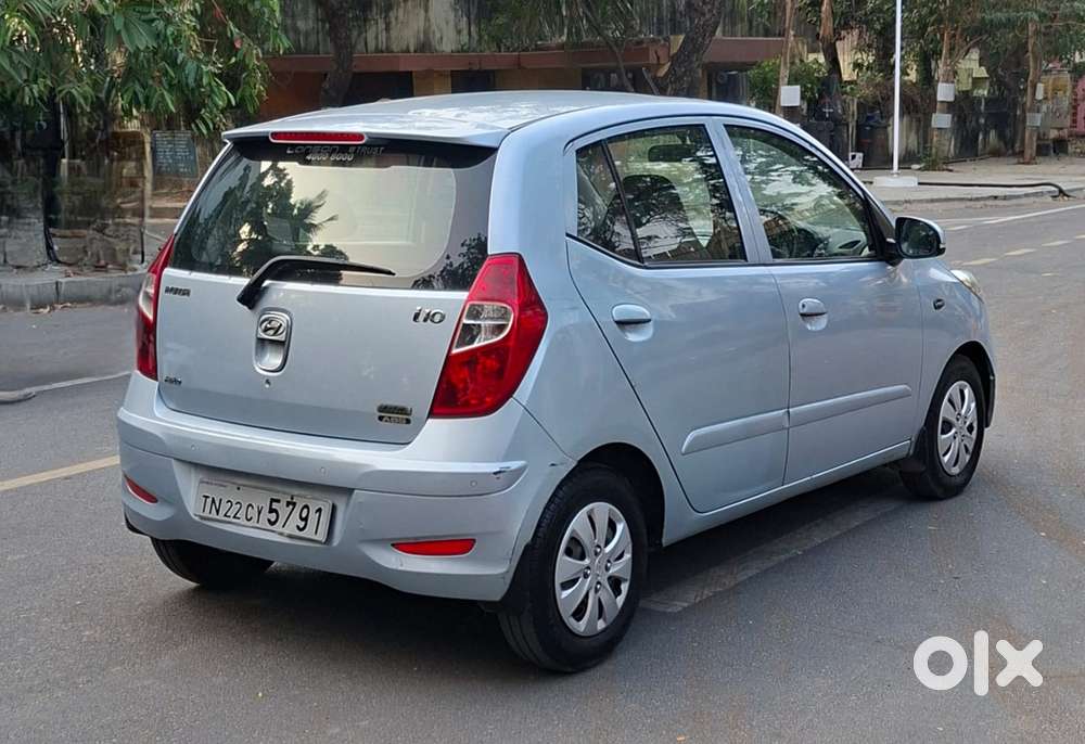 Hyundai I10 Asta Sunroof At, 2011, Petrol