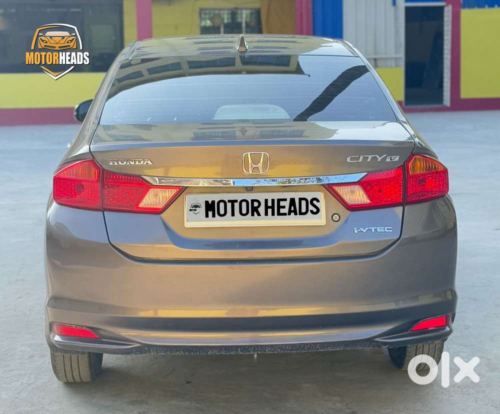 Honda City 1.5 V 5th Gen I-vtec Mt, 2016, Petrol