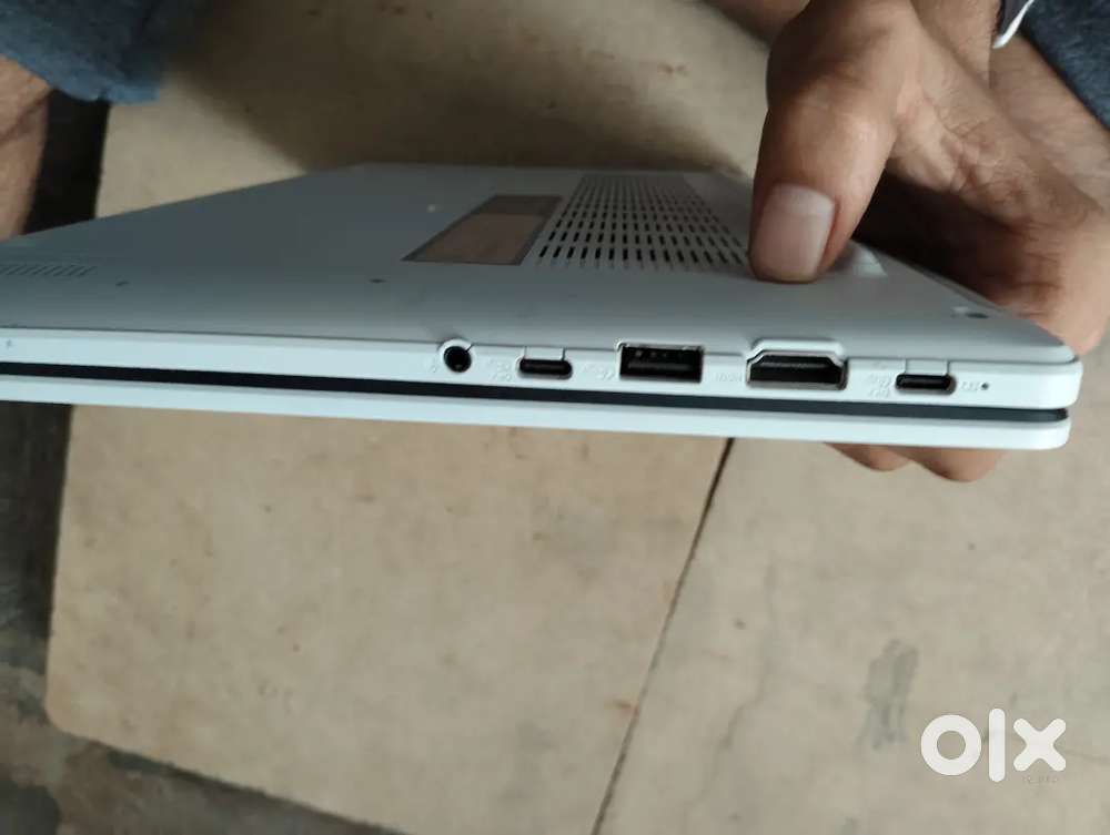 Selling my brand new Asus Chromebook CX1500 (CX1505CTA) purchased just