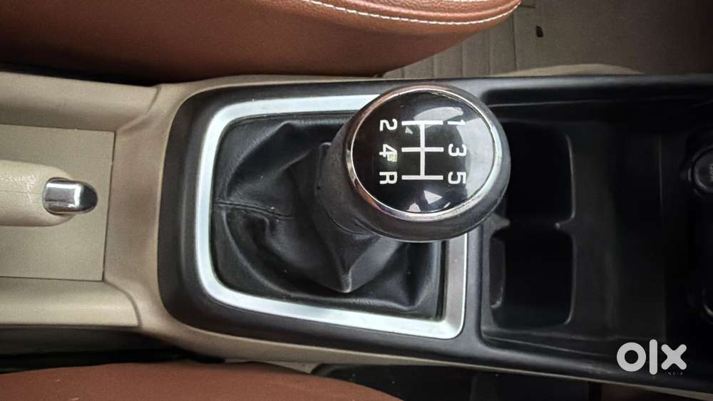 Maruti Suzuki Swift Dzire 1.2 Vxi Bsiv, 2017, Petrol