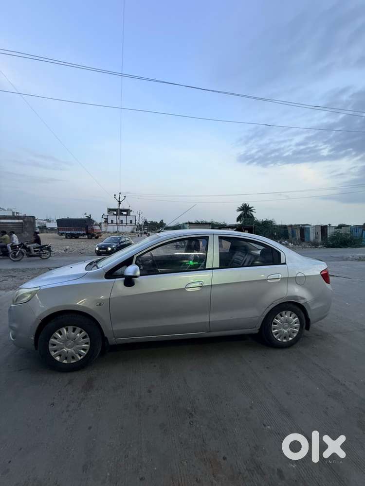 Chevrolet Sail Model 1.2 2013