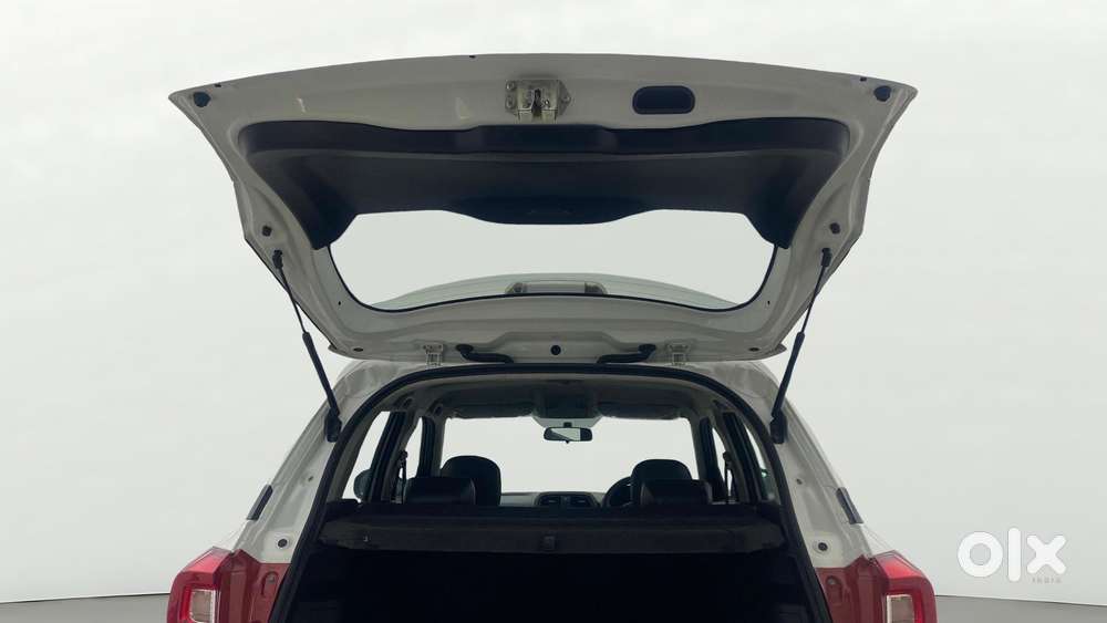 Maruti Suzuki Vitara Brezza 1.5 Zxi, 2022, Petrol
