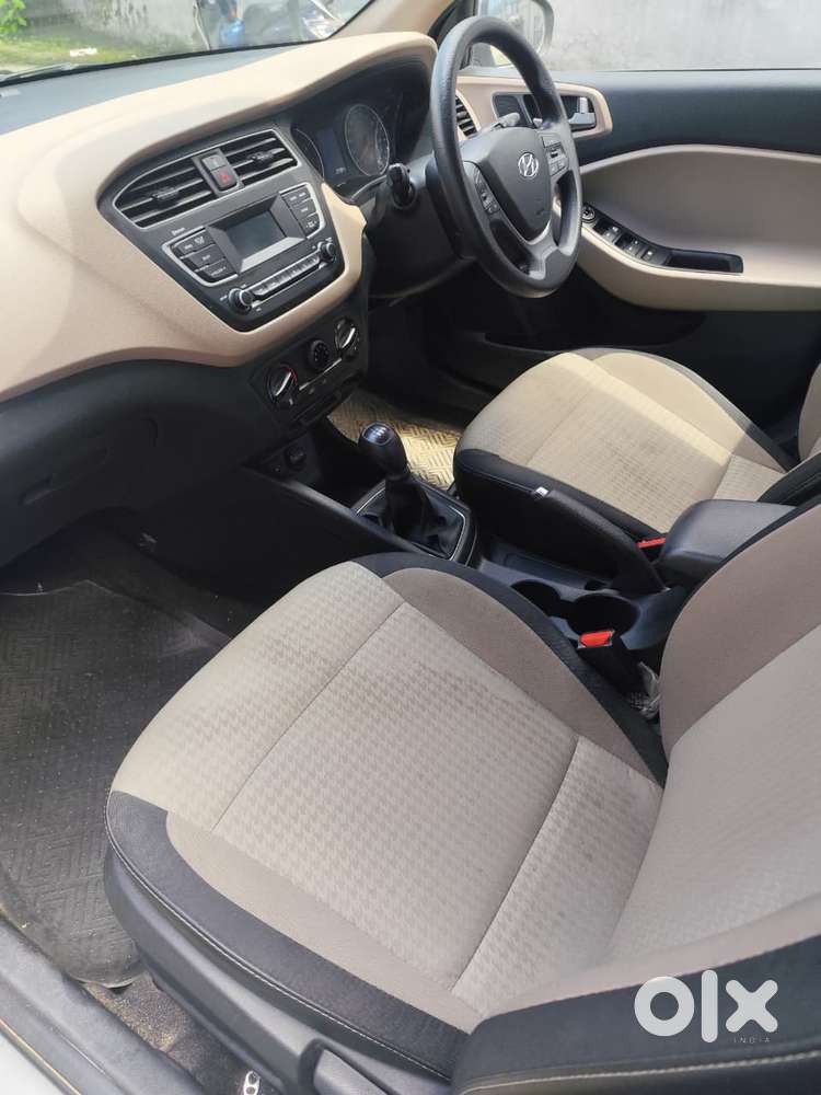 Hyundai I20 Petrol Cvt Magna Executive, 2020, Petrol