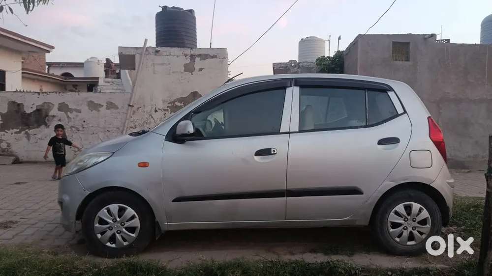 Hyundai I10 2011 Petrol 90000 Km Driven