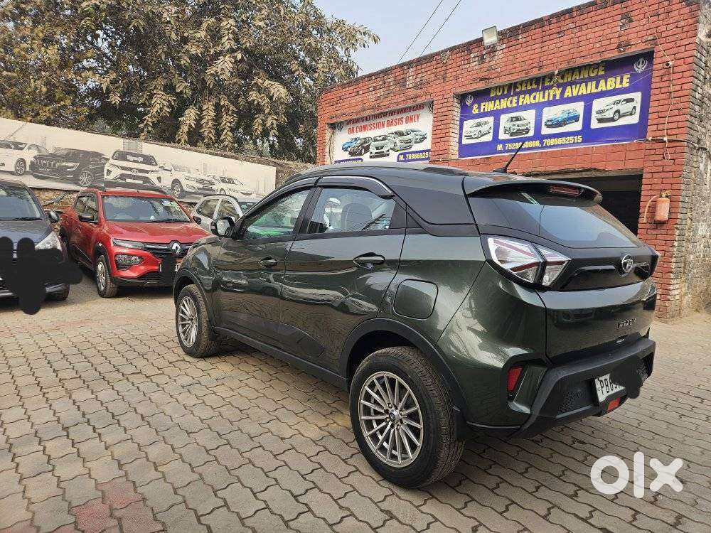 Tata Nexon 1.5 Revotorq Xm (s), 2020, Diesel