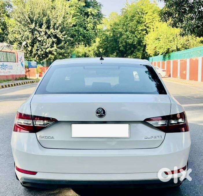 Skoda Superb L&k 2.0 Tdi At, 2019, Diesel