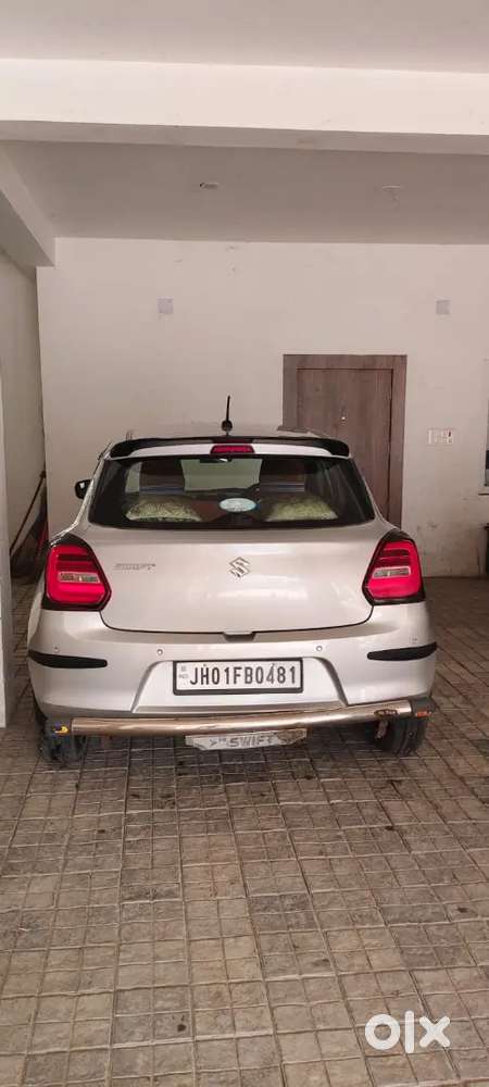 Maruti Suzuki Swift 2023 Petrol Manual