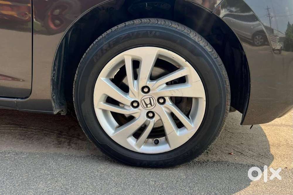 Honda Jazz V Automatic, 2018, Petrol