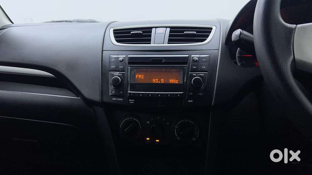Maruti Suzuki Swift Vvt Vxi, 2015, Petrol