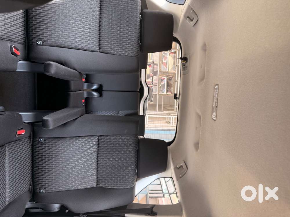 Toyota Innova Crysta 2019 2.8 Diesel Well Maintained