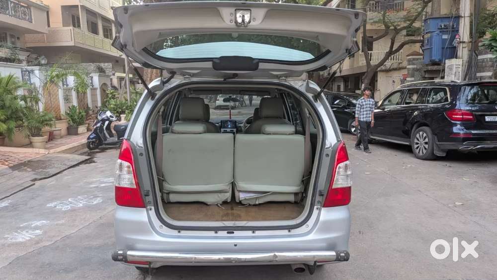 Toyota Innova 2.5 Vx 7 Seater Bs Iv, 2014, Diesel