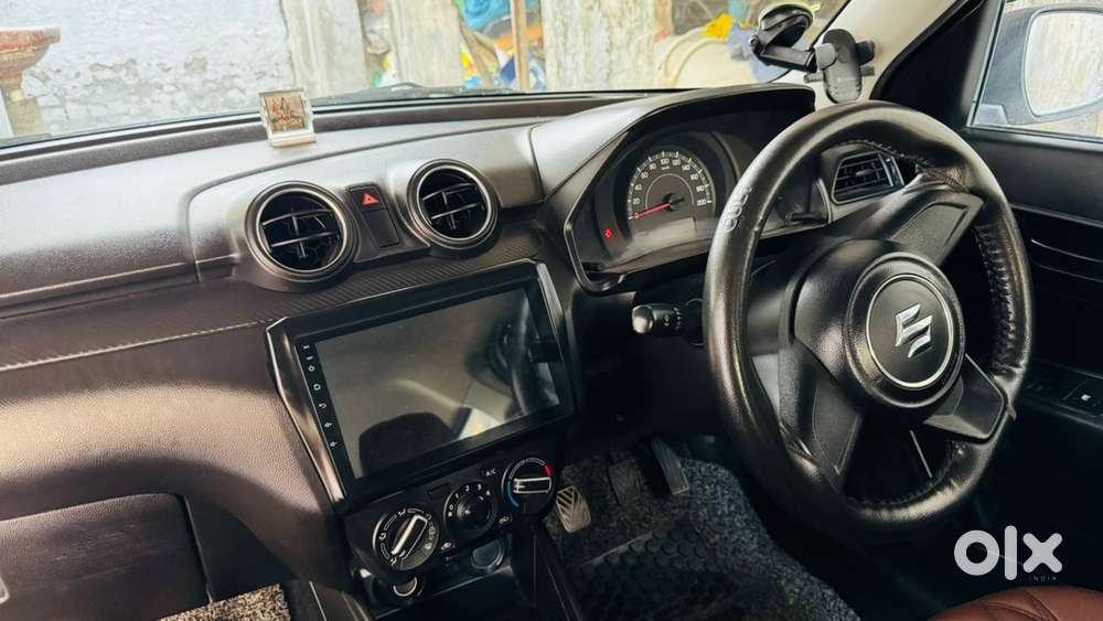Maruti Swift Petrol 2022