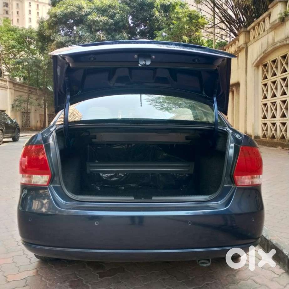 Volkswagen Vento 1.2 Tsi Highline At, 2015, Petrol