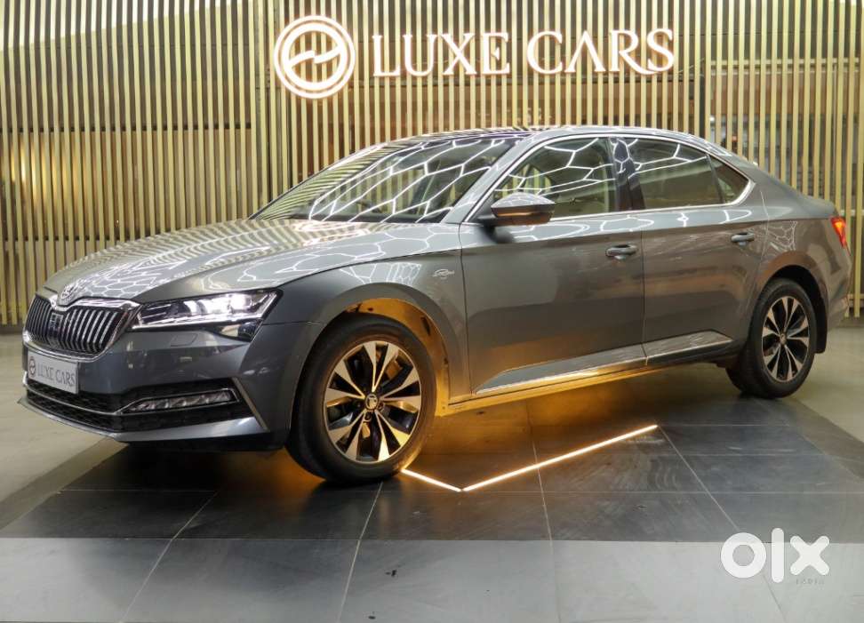 Skoda Superb 2.0 L&k Tsi At, 2022, Petrol