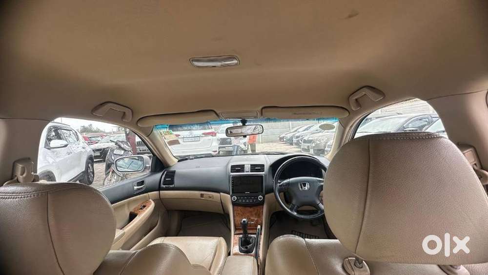 Honda Accord 2.4 Manual, 2004, Petrol