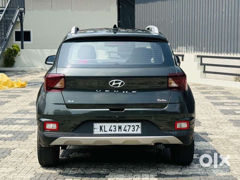 Hyundai Venue 1.0 Sx Turbo Dct, 2019, Petrol
