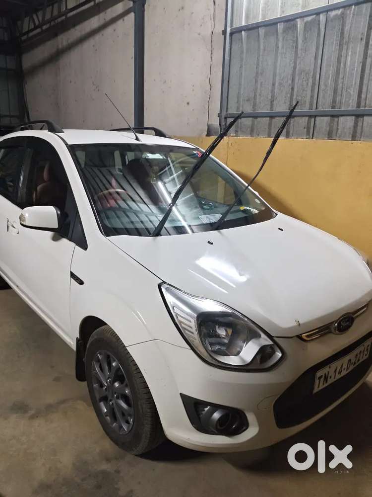 Ford Figo Petrol Manual 2015
