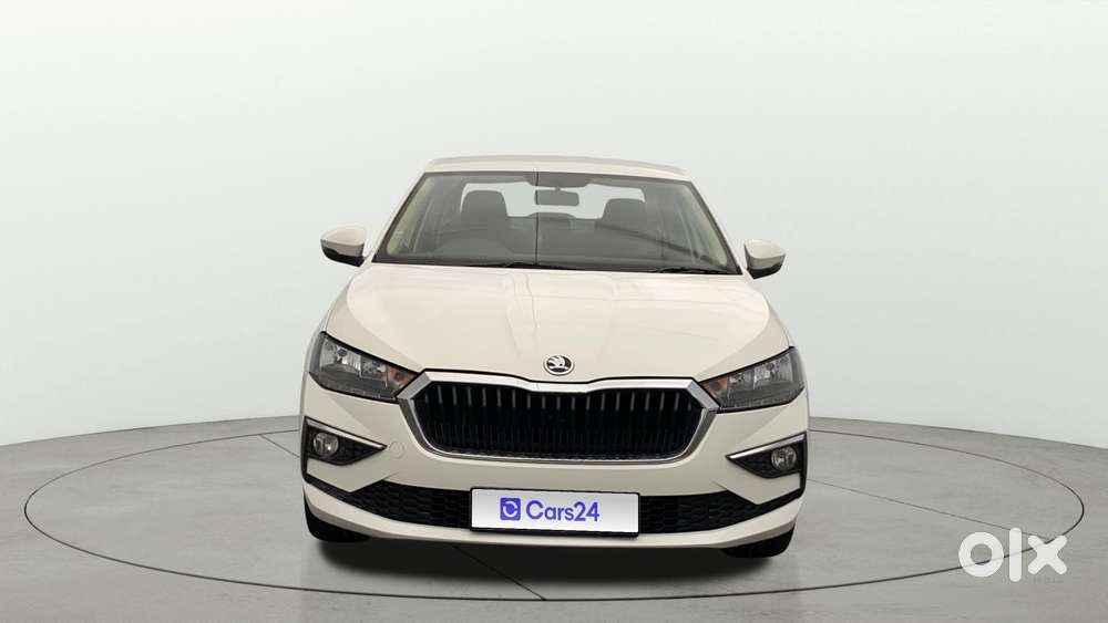 Skoda Slavia 1.0 Ambition Tsi At, 2022, Petrol