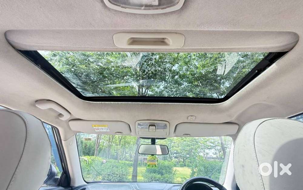 Mahindra Xuv300 W6 Diesel, 2023, Diesel