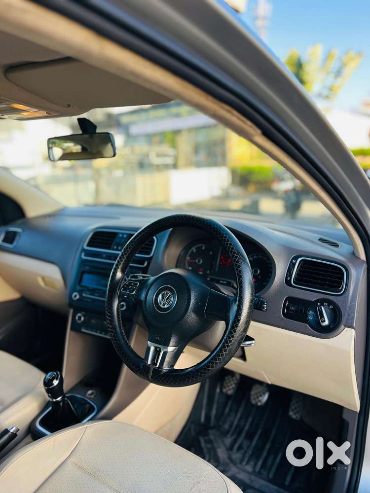 Volkswagen Vento 2010-2013 New Diesel Highline, 2013, Diesel