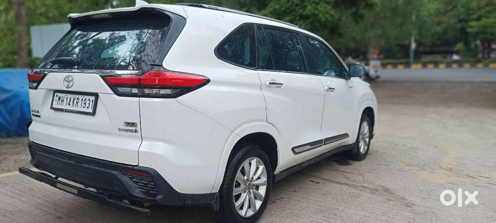 Toyota Innova Hycross 2.0 Vx Hybrid 8 Str, 2023, Diesel