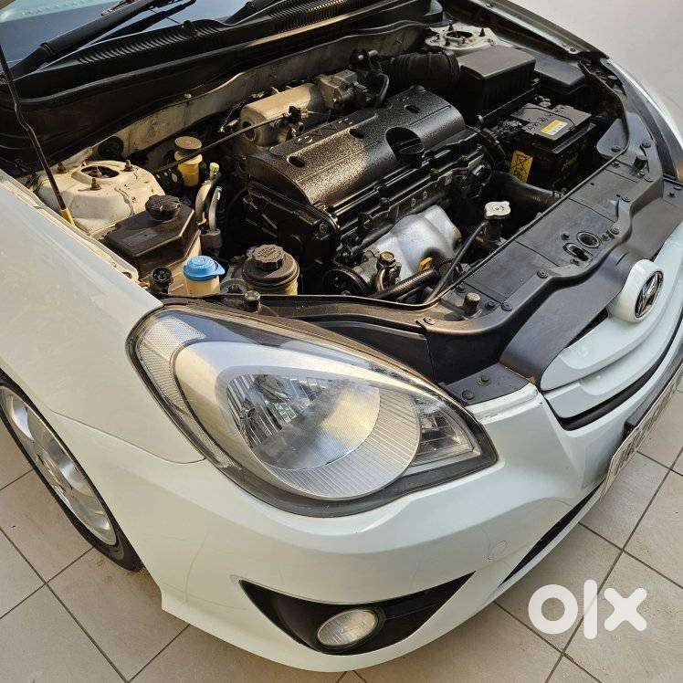 Hyundai Verna Transform 1.6 Sx Vtvt, 2011, Petrol