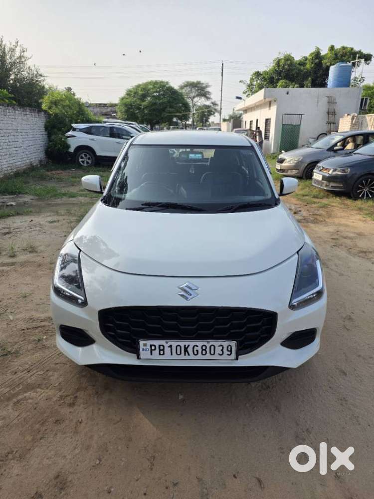 Maruti Suzuki Swift 1.2 Lxi (o), 2025, Petrol