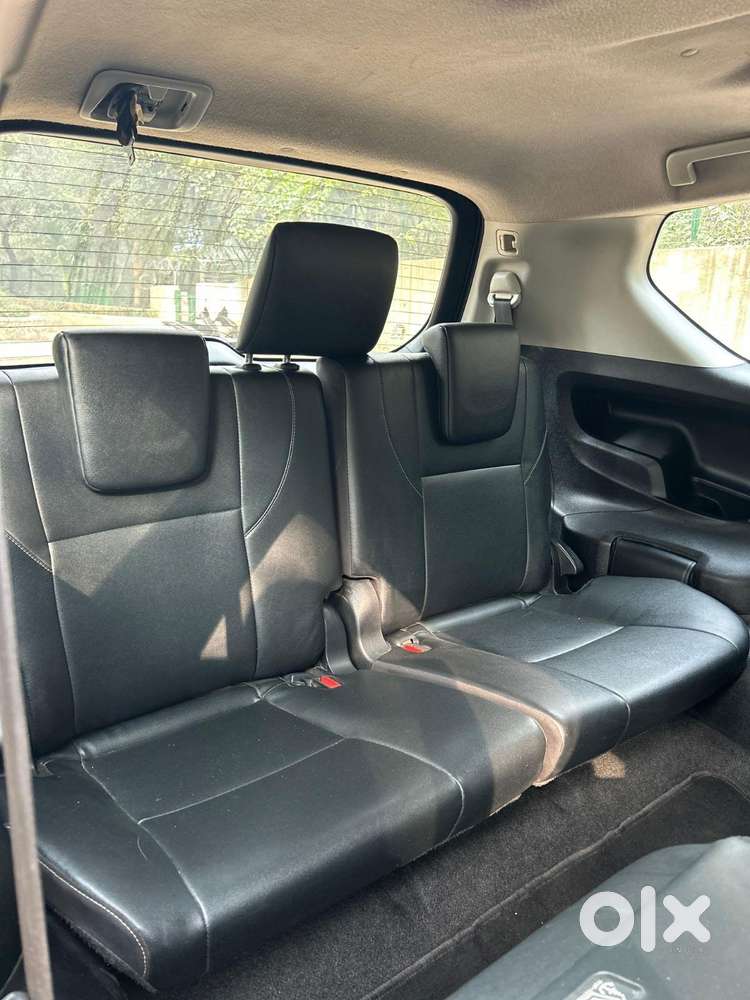 Toyota Innova Crysta