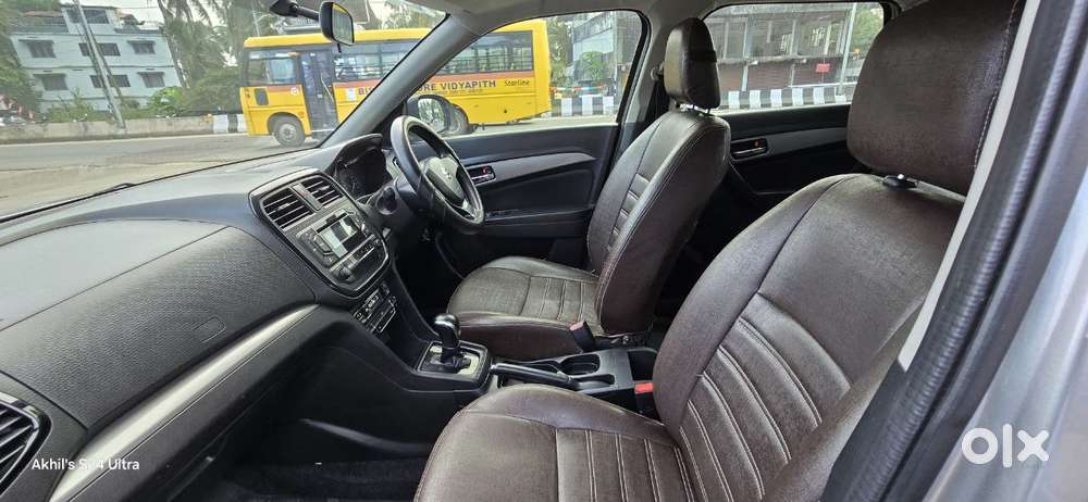 Maruti Suzuki Brezza Zdi+ Amt, 2018