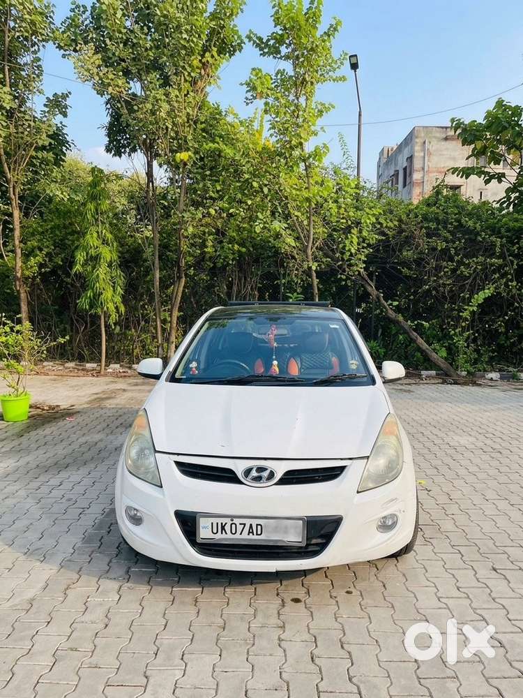 Hyundai I20 Petrol Manual 2010