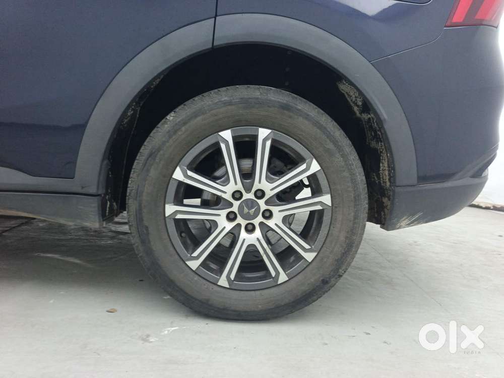 Mahindra Xuv700 2.2 Ax 7 Diesel Mt Luxury Pack Str, 2023, Diesel