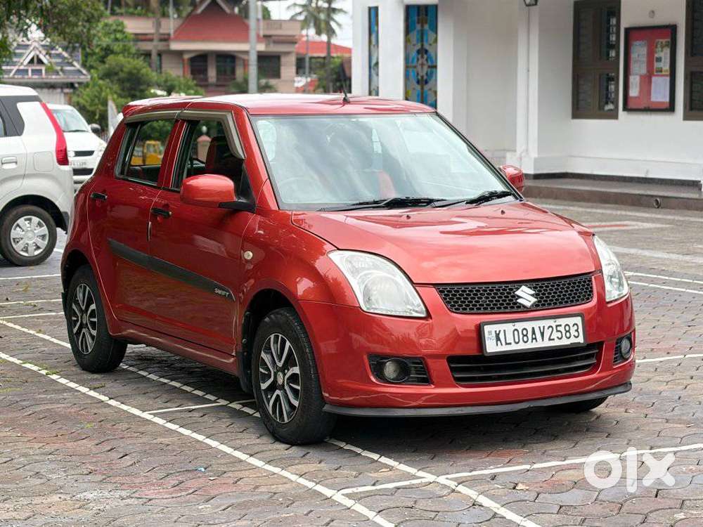 Maruti Suzuki Swift, 2011, Petrol