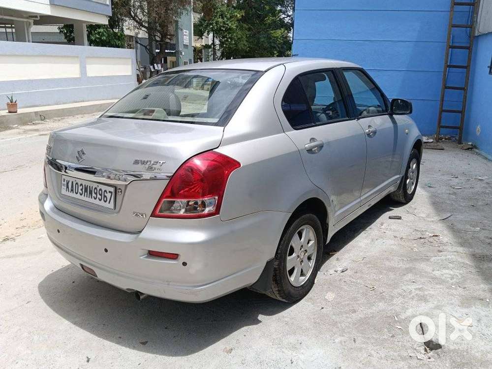 Maruti Suzuki Swift Dzire Zxi, 2011, Petrol