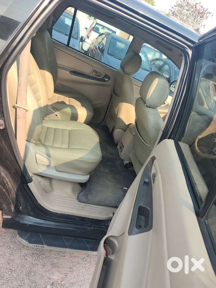 Toyota Innova 2.5 G (diesel) 7 Seater, 2008, Diesel