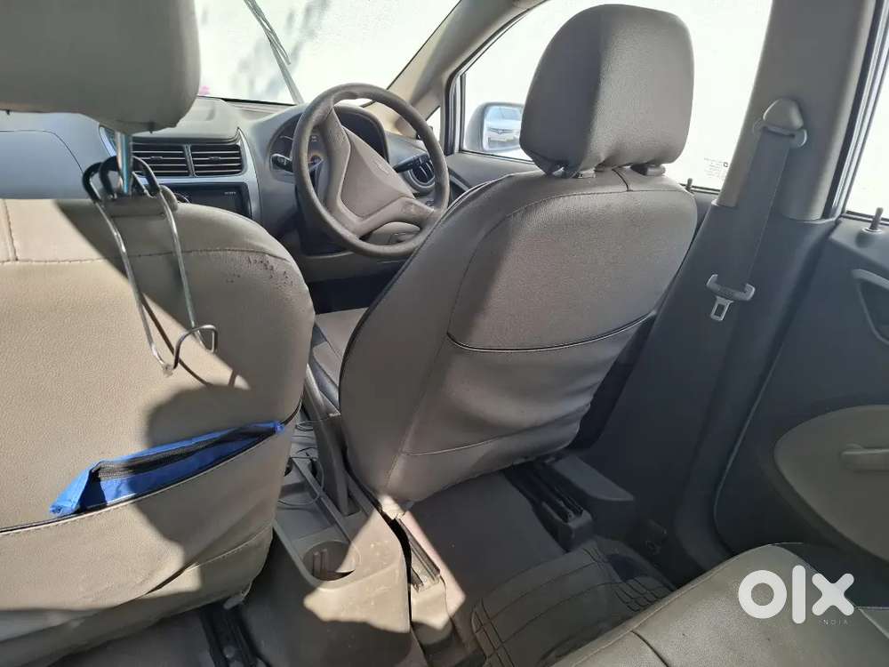 Chevrolet Sail U-va 2013 Petrol